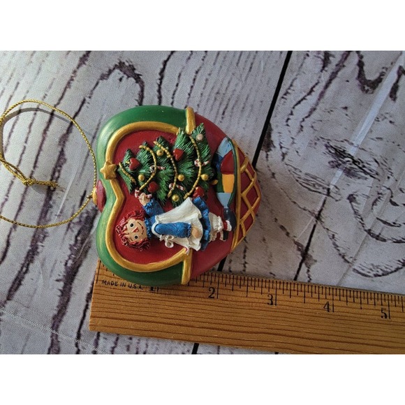 Danbury Mint Raggedy Ann & Andy Trimming The Tree Ornament - Picture 4 of 4